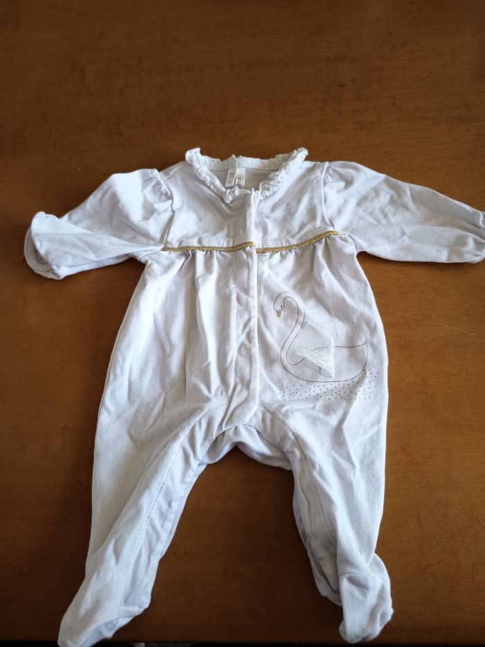 2  gigoteuse+ 5 pyjamas - photo numéro 2