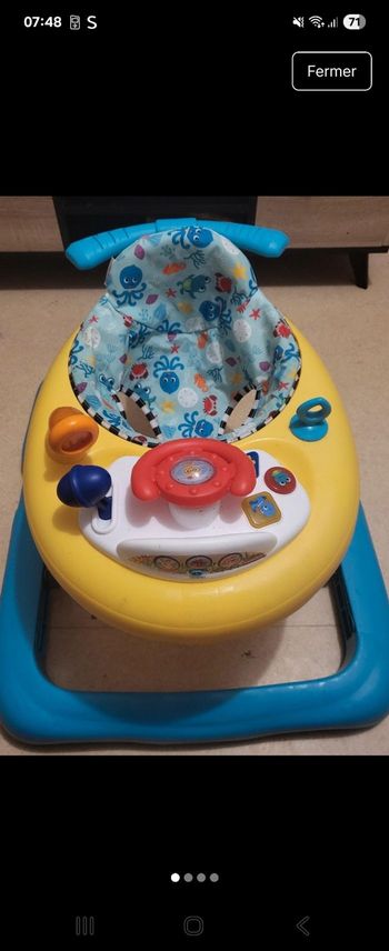 Trotteur baby einstein 