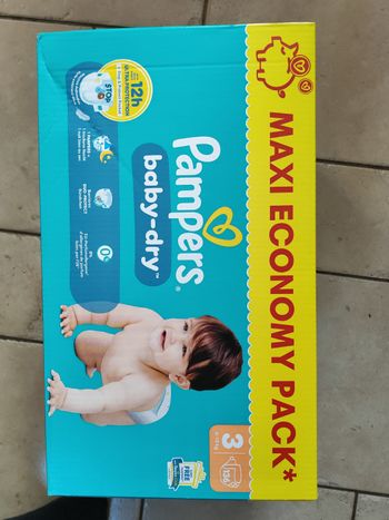 Pampers baby dry taille 3.