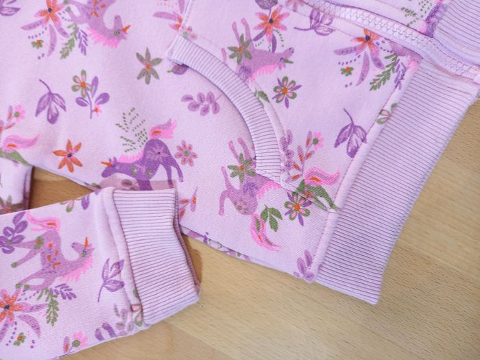 Tenue de sport DPAM 2/3 ans 🎀 - photo numéro 4