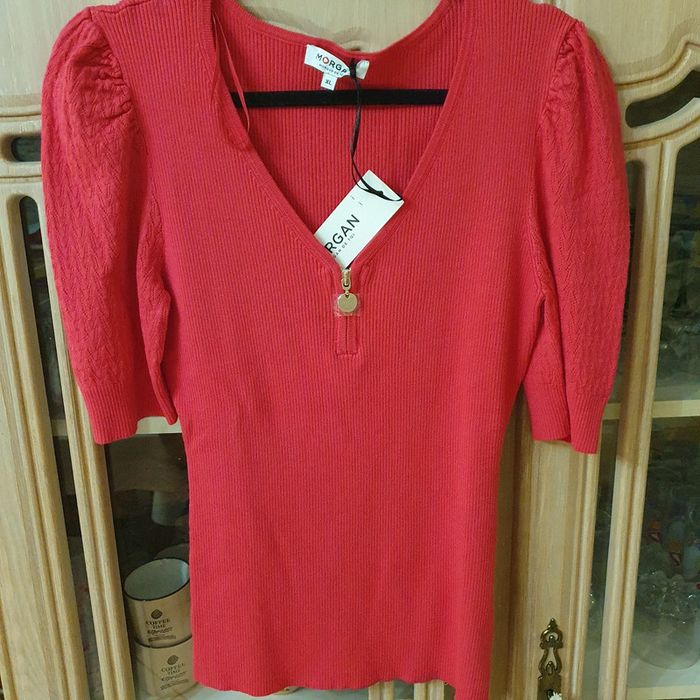Magnifique haut femme Couleur framboise grenadine Taille XL Morgan
