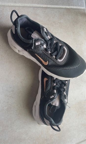 Nike fille