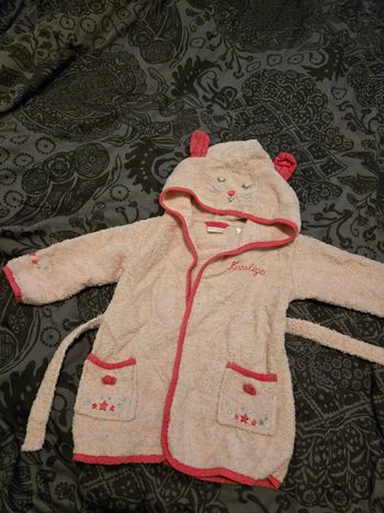 Peignoir vertbaudet 2ans