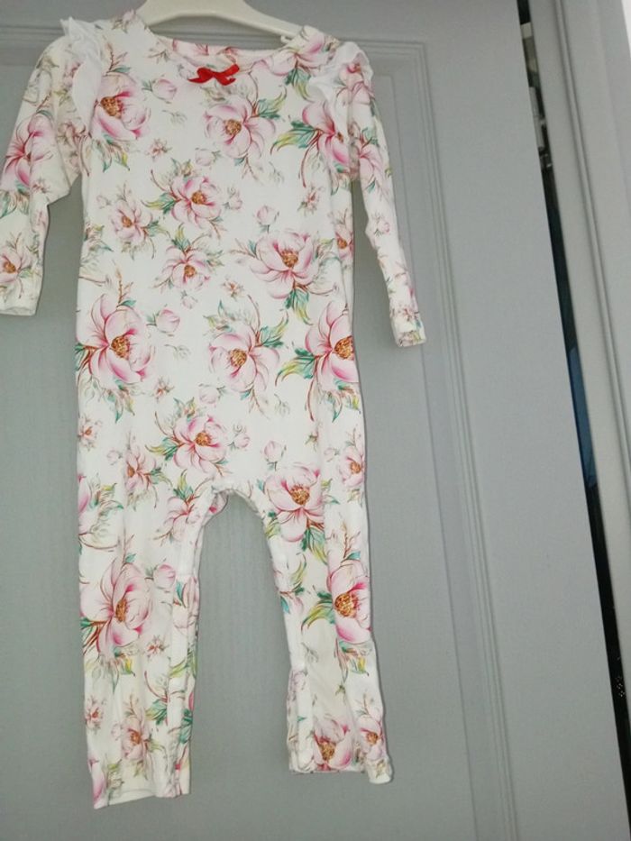Pyjama leger sans pied