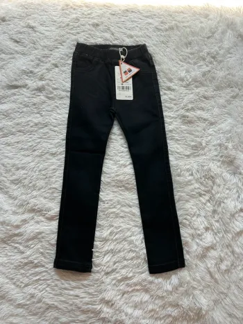 Jeans Canada House