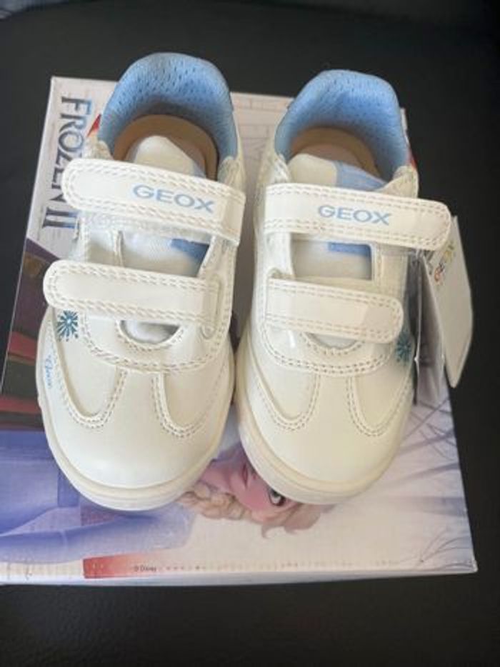 Chaussures baskets lumineuses reine des neiges Geox - photo numéro 4