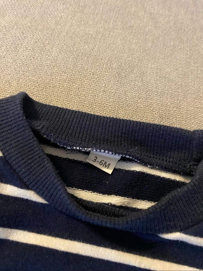 Pull bébé - photo numéro 2