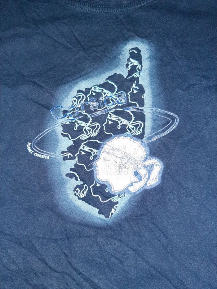 Tee shirt bleu - photo numéro 2