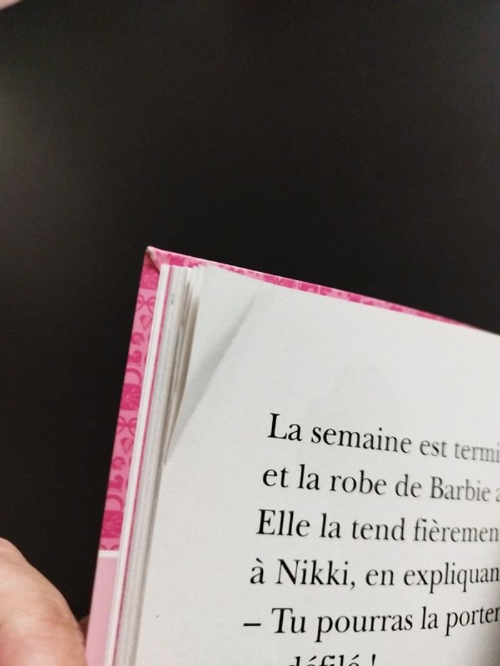 Livre barbie styliste - photo numéro 6