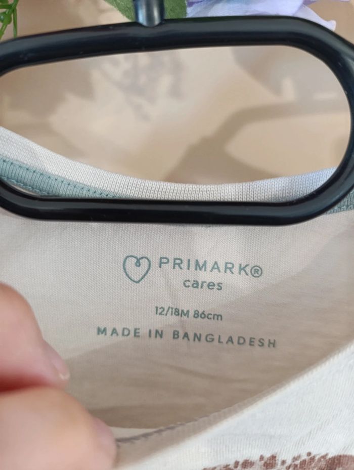 T-shirt manche longue 18mois Primark - photo numéro 2