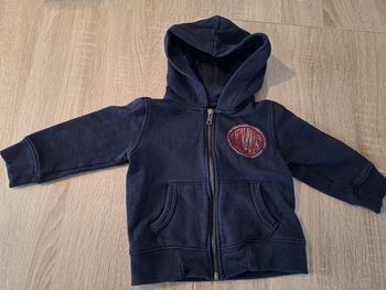 Sweat zippé levi's  24 mois