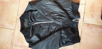 Veste tissaia 10 ans