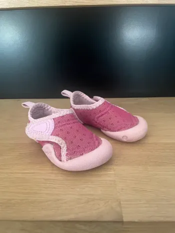 Chaussures eau - T20