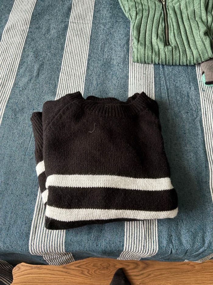 Lot pulls neufs laine femmes taille 42/44