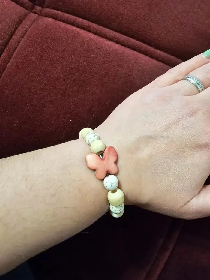 Joli bracelet papillon 🦋 fantaisie - photo numéro 2