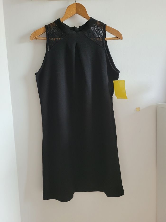 Robe agora 40