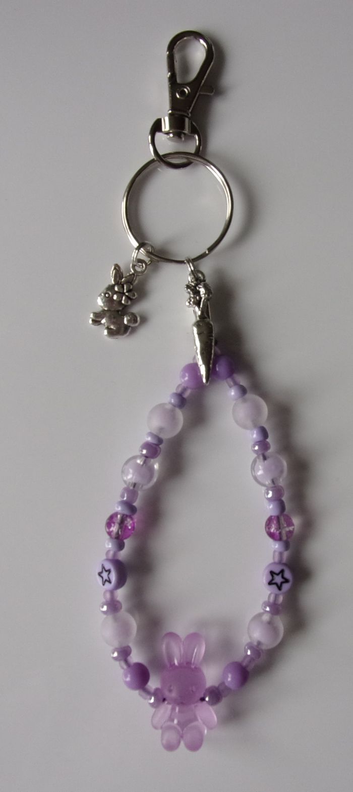 Porte clé ou Déco de sac à main lapin givré Violet