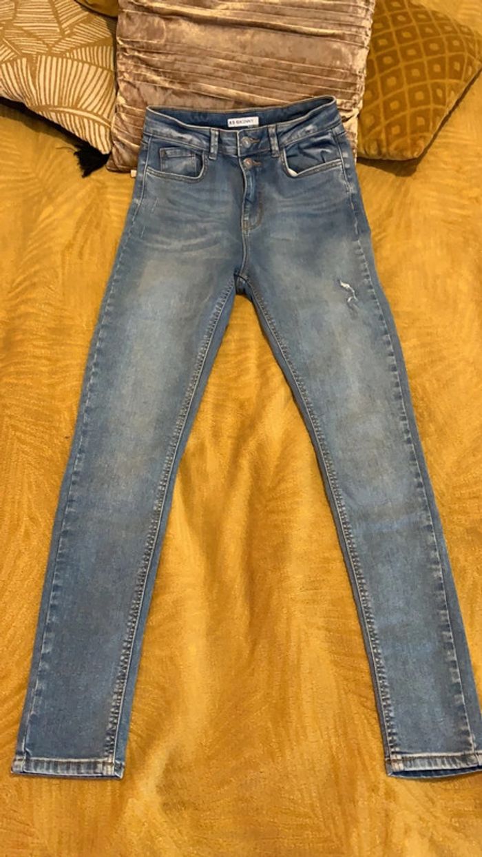 Jeans skinny taille XS/34/14ans