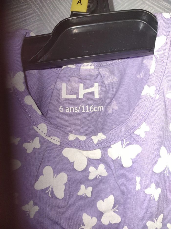 Robe violette à papillon 🦋 - photo numéro 2