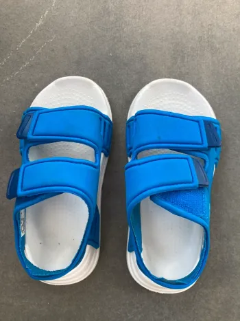 Sandales Atlaswim Adidas