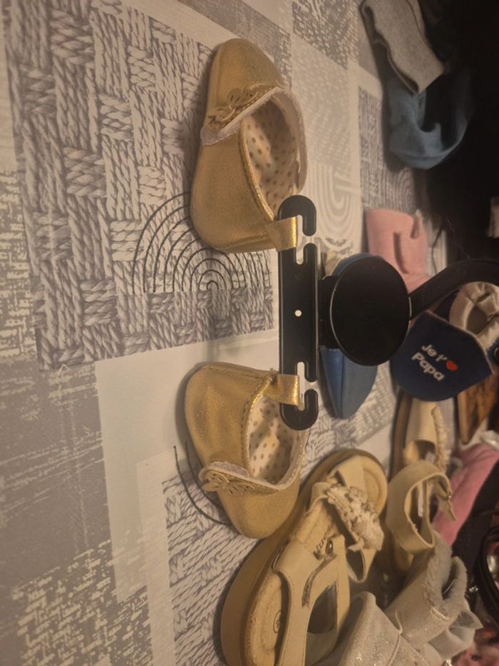 Lot 2 paires de chaussures - photo numéro 2