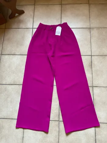 Pantalon à pinces taille unique