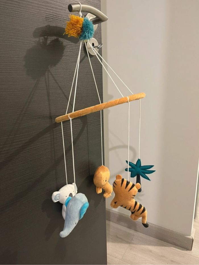 Mobile bébé