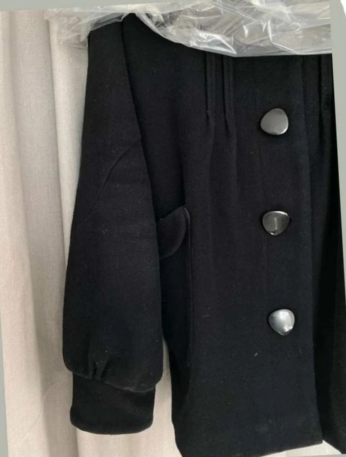 Manteau noir - photo numéro 9