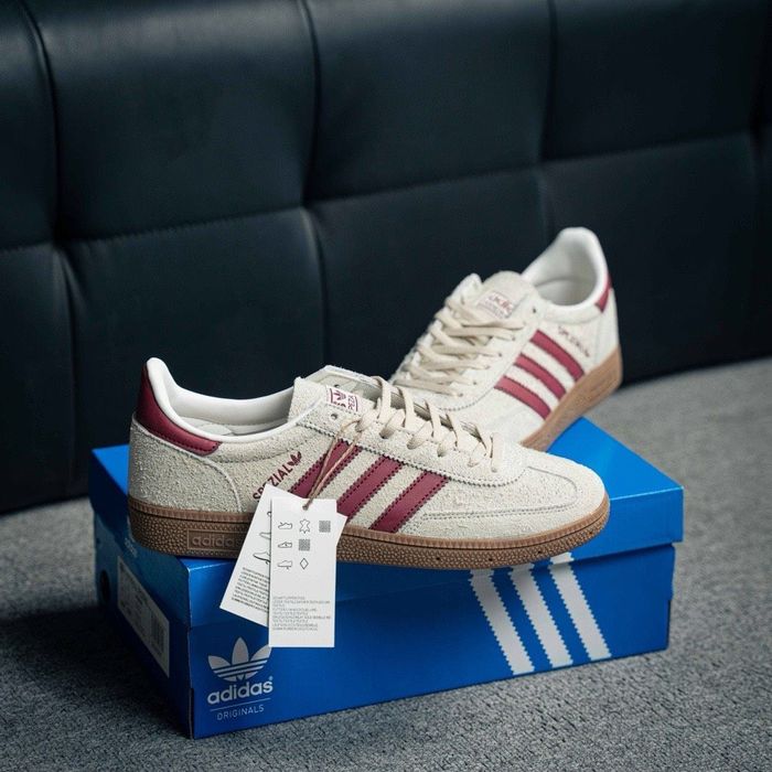adidas originals HANDBALL SPEZIAL Blanc taille:39 - photo numéro 2