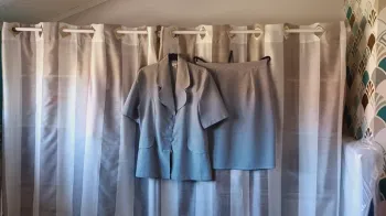 Ensemble tailleur jupe femme à carreaux
