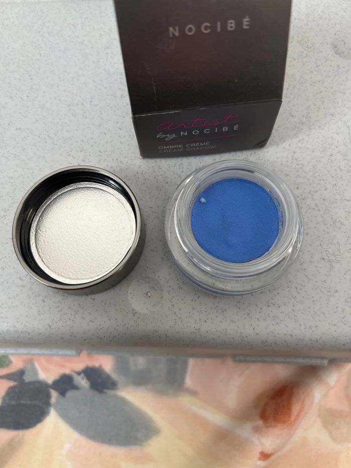 Ombre à paupières crème - photo numéro 2