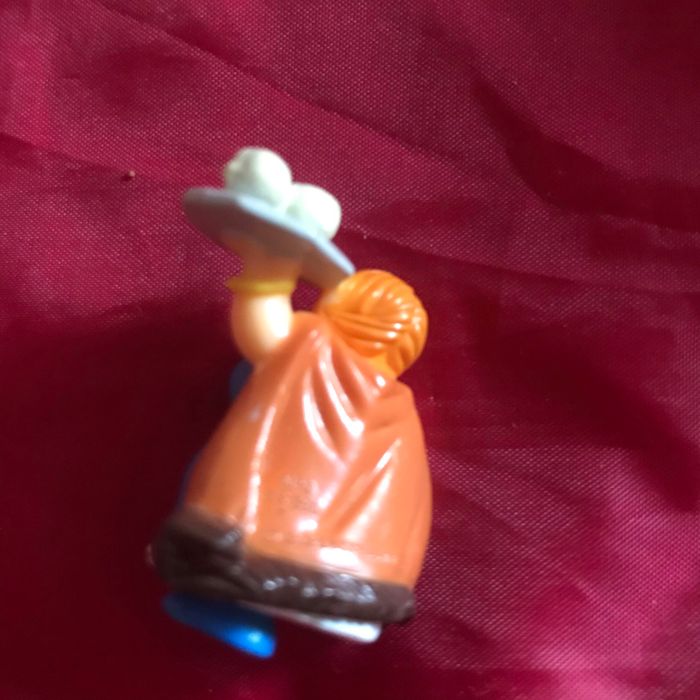 Figurine dans Astérix et obelix * prix 1e * kiki60230 - photo numéro 2