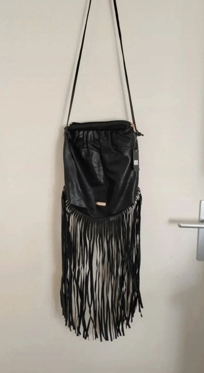 Magnifique sac bandoulière a franges