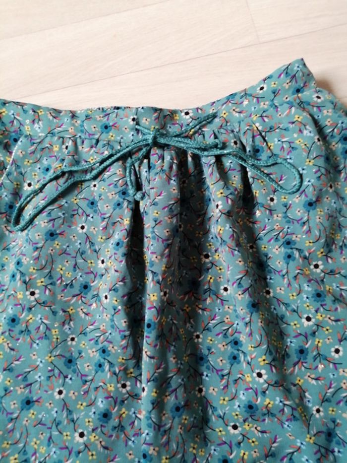 Jupe motif fleurs - photo numéro 2