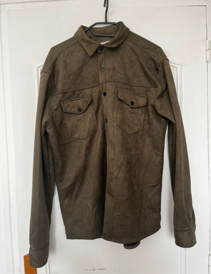 Chemise
