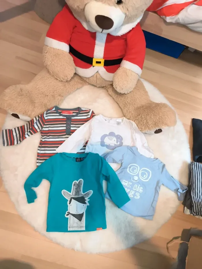 Lot t shirt