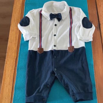 Combinaison tenue de soiree noeud papillon et bretelle