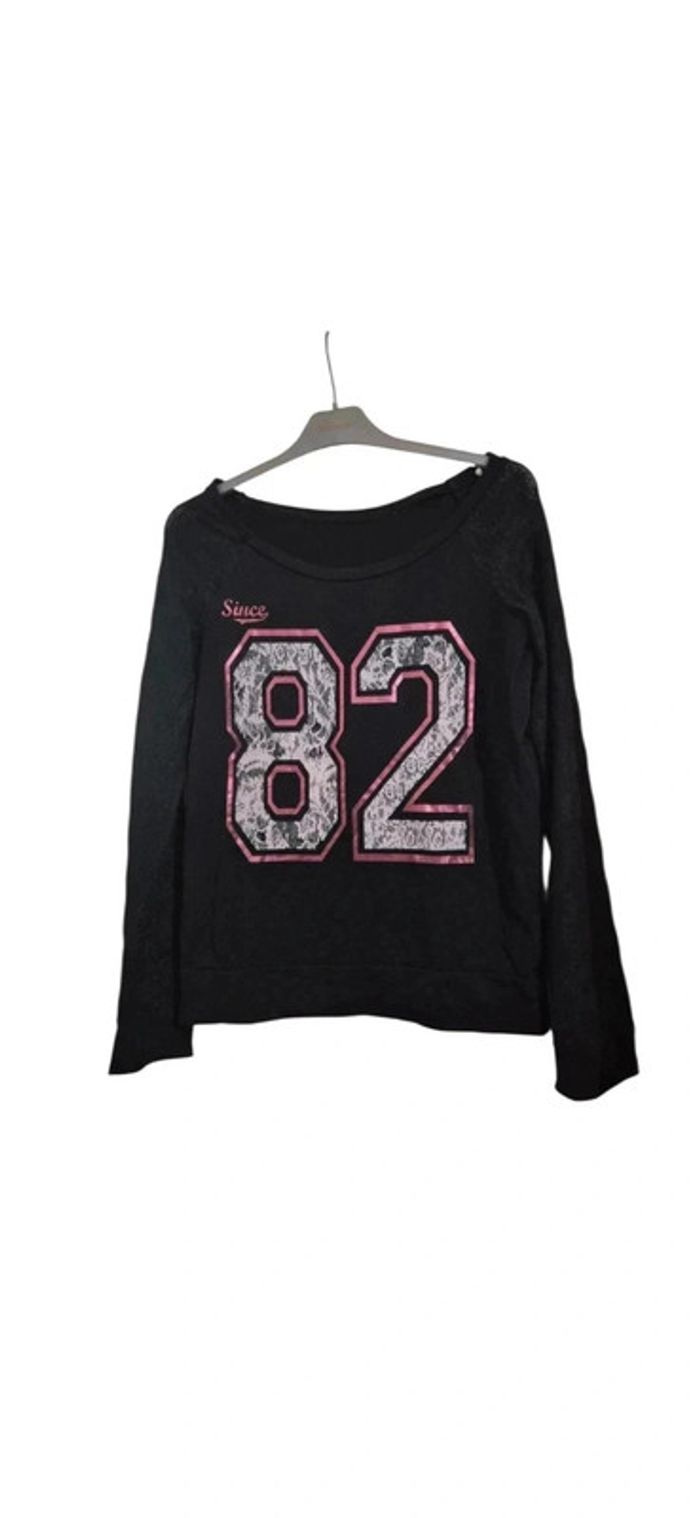 Pull noir