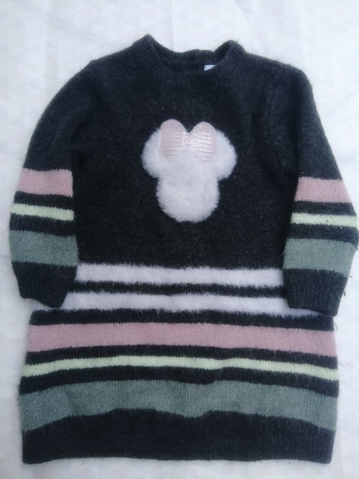 Robe hiver minnie très douce chaude taille 36 mois