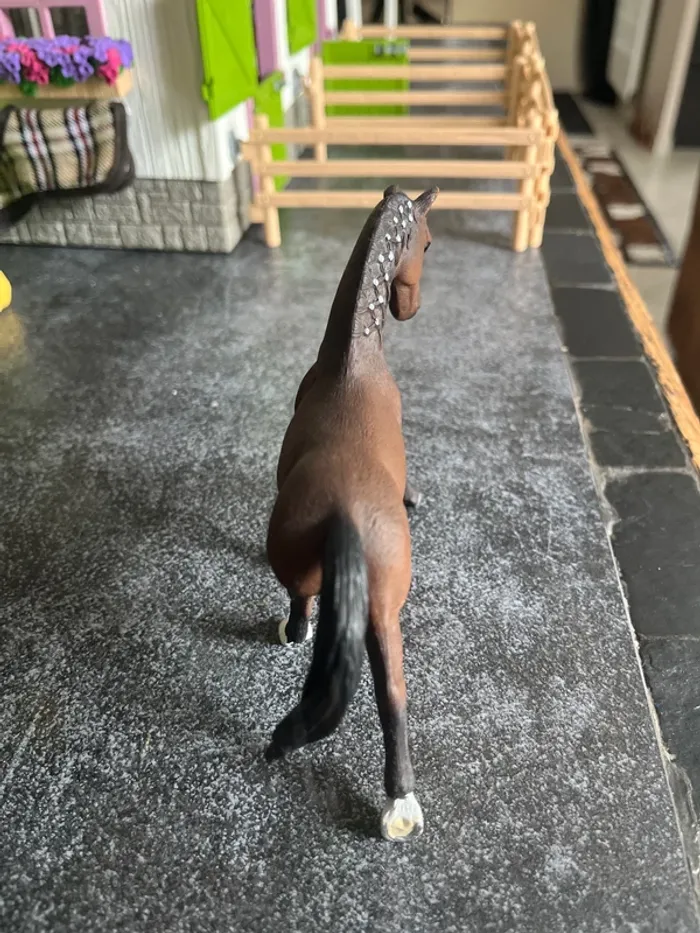 Cheval jument Trakehner schleich - photo numéro 4