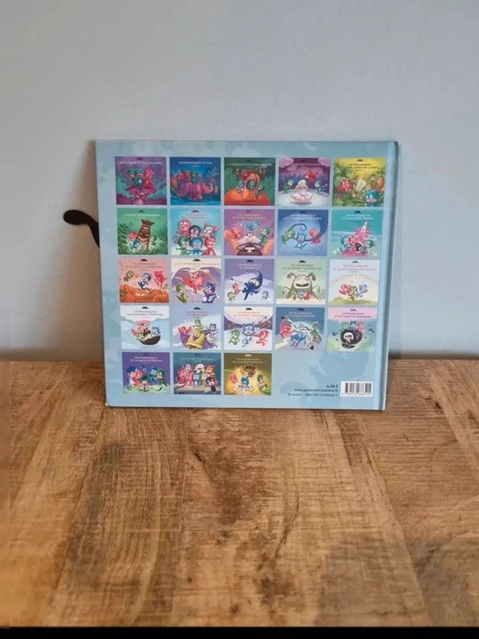 Livre enfant les pyjamasques et le cadeau de sorceline - photo numéro 6