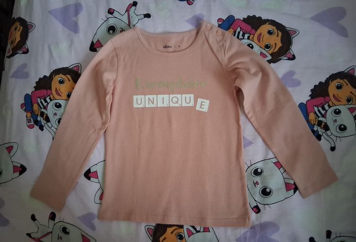 T-shirt manches longues taille 4 ans - photo numéro 2