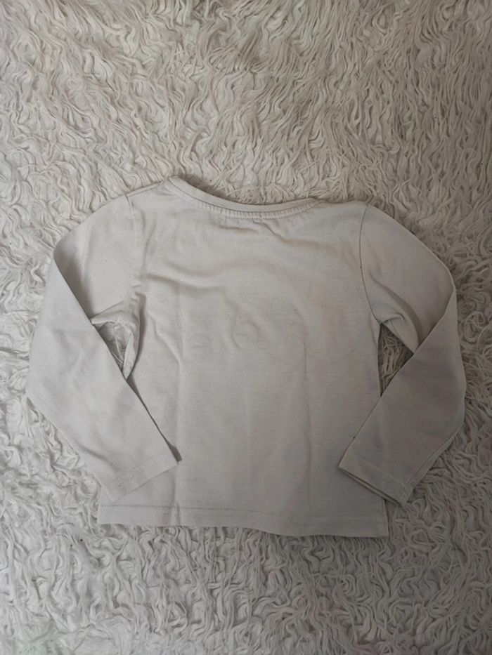 T-shirt manches longues taille 4/5 ans - photo numéro 7