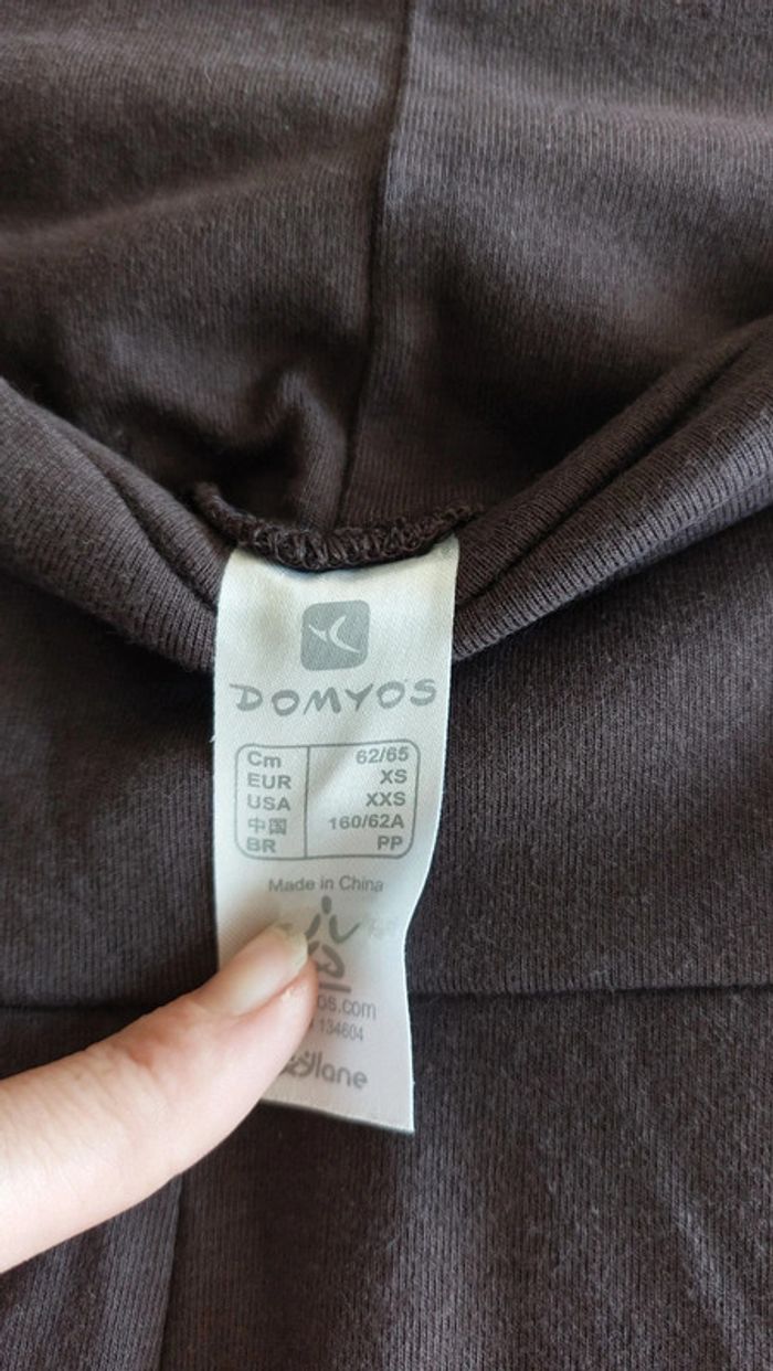 Bermuda DOMYOS taille XS ou 34 - photo numéro 3