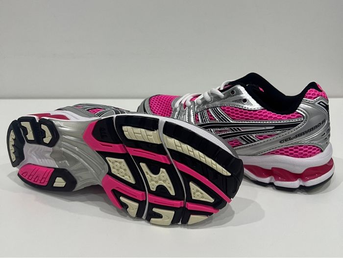 Chaussure Asics GEL Kayano 14 - photo numéro 9
