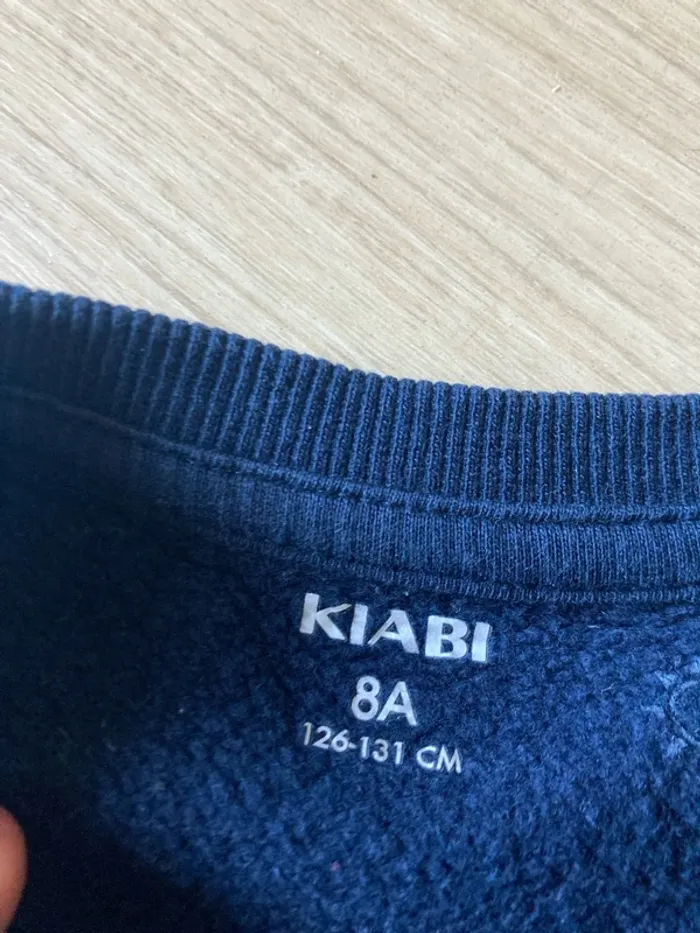 Sweat bleu marine kiabi 8 ans - photo numéro 4