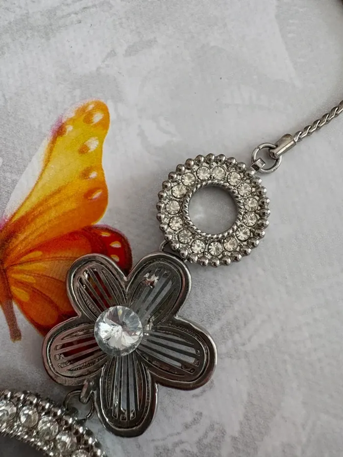 Parure collier boucle d’oreille fleur - photo numéro 3
