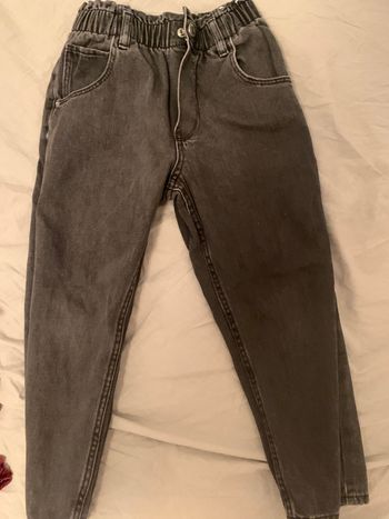 Jean, le noir délavé, taille Mom