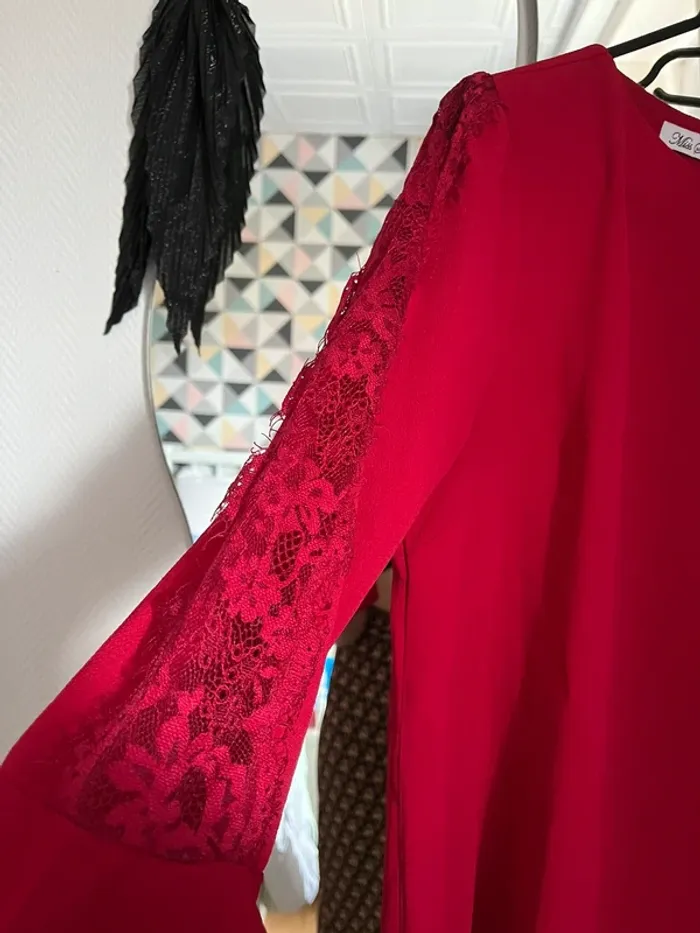 Blouse rouge dentelle - photo numéro 2