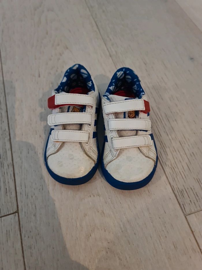 Baskets Adidas Winnie pointure 22